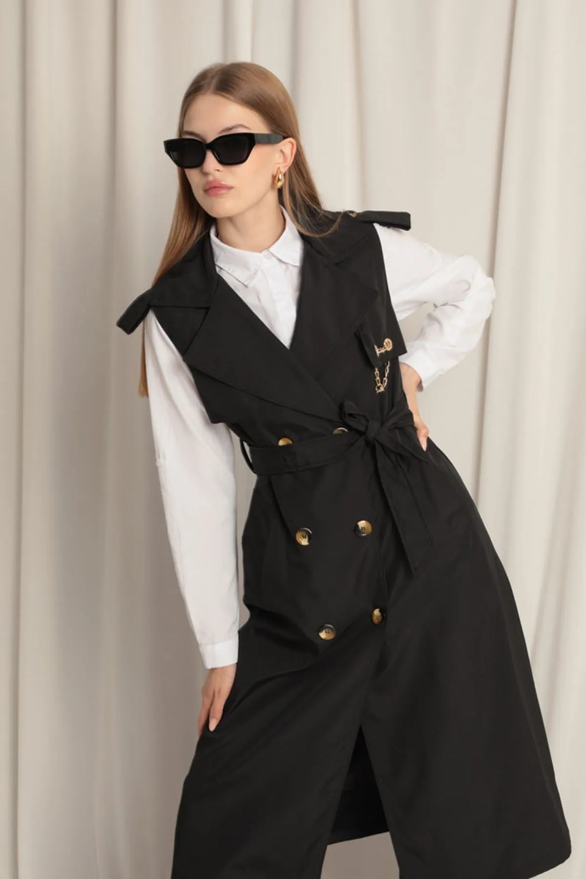 Bondig Fabric Chain Detail Women's Black Vest