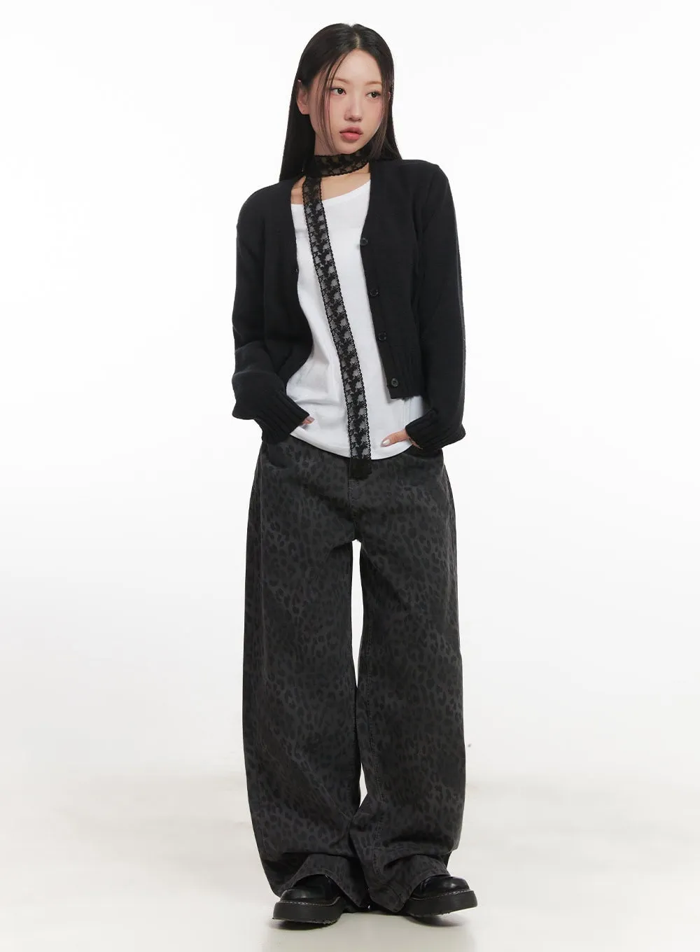 Classic Button V-Neck Cardigan CF524