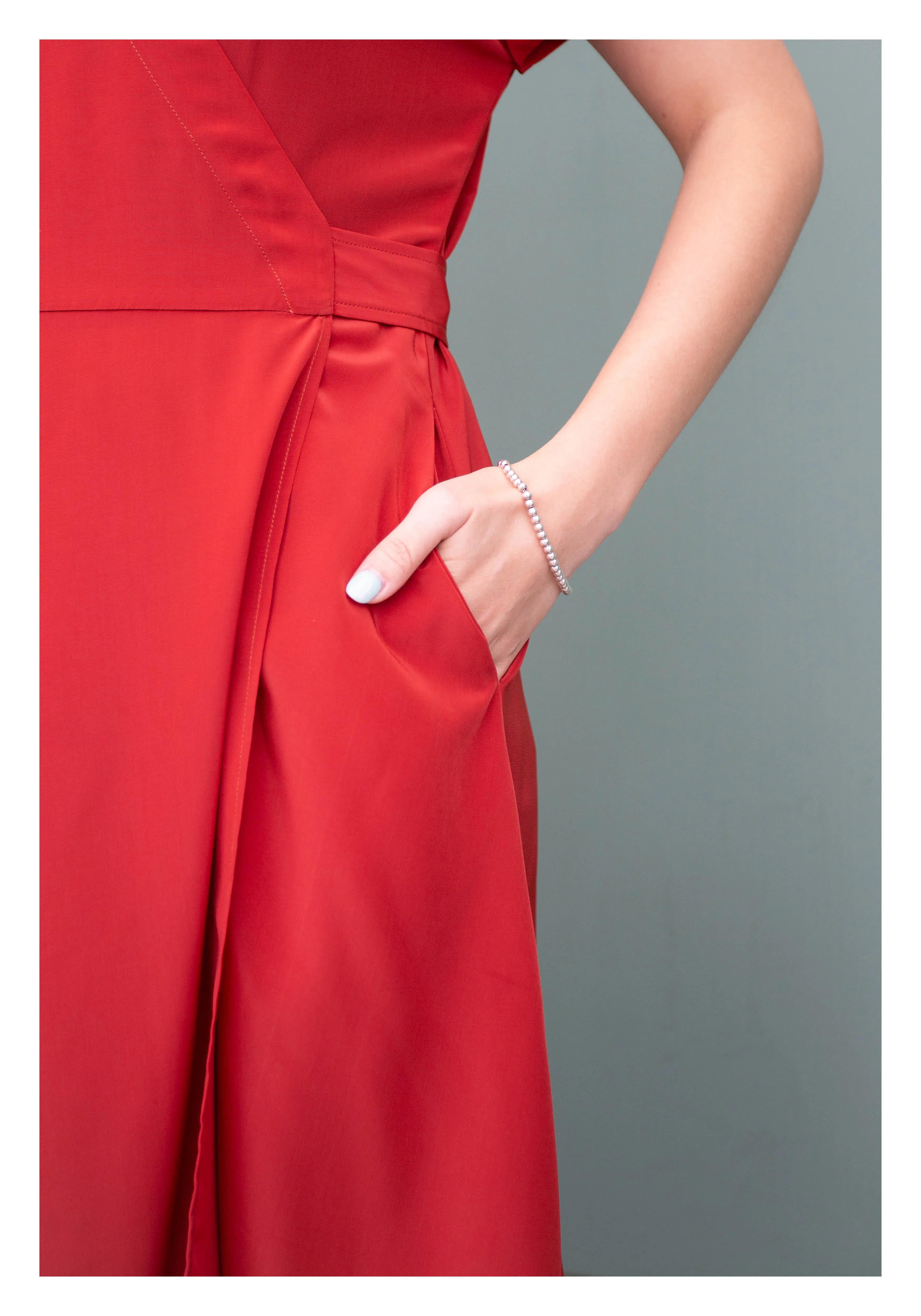 Feminine Cargo Wrap Dress Red