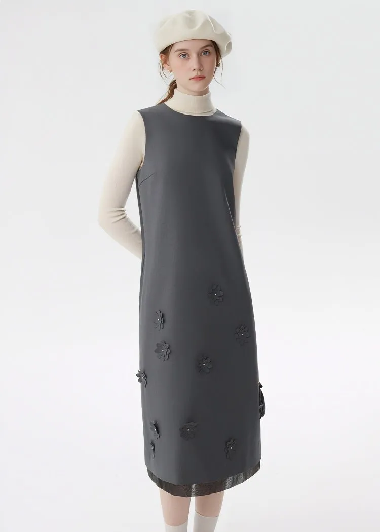 FLOWER DECORATION SLEEVELESS DRESS