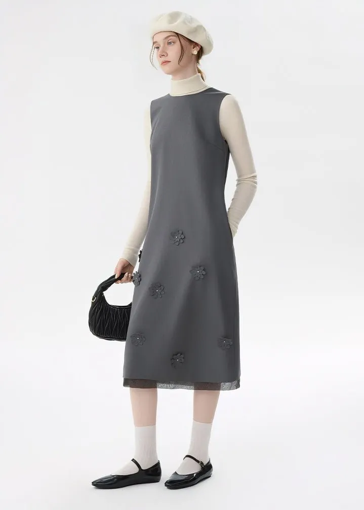 FLOWER DECORATION SLEEVELESS DRESS
