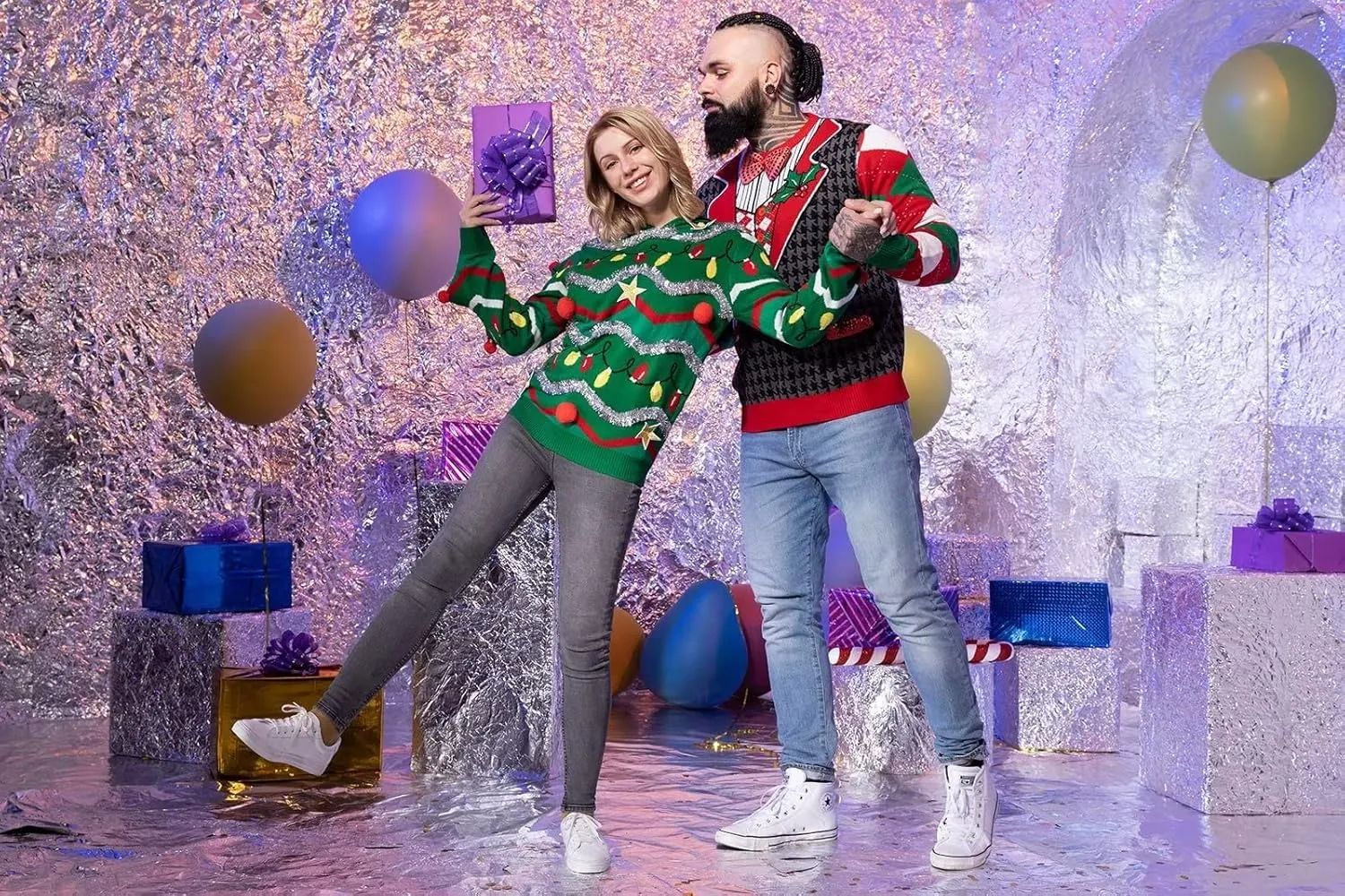 LED Ugly Christmas Sweater for Men, Unisex Women Xmas Pullover with Light for Party Festive