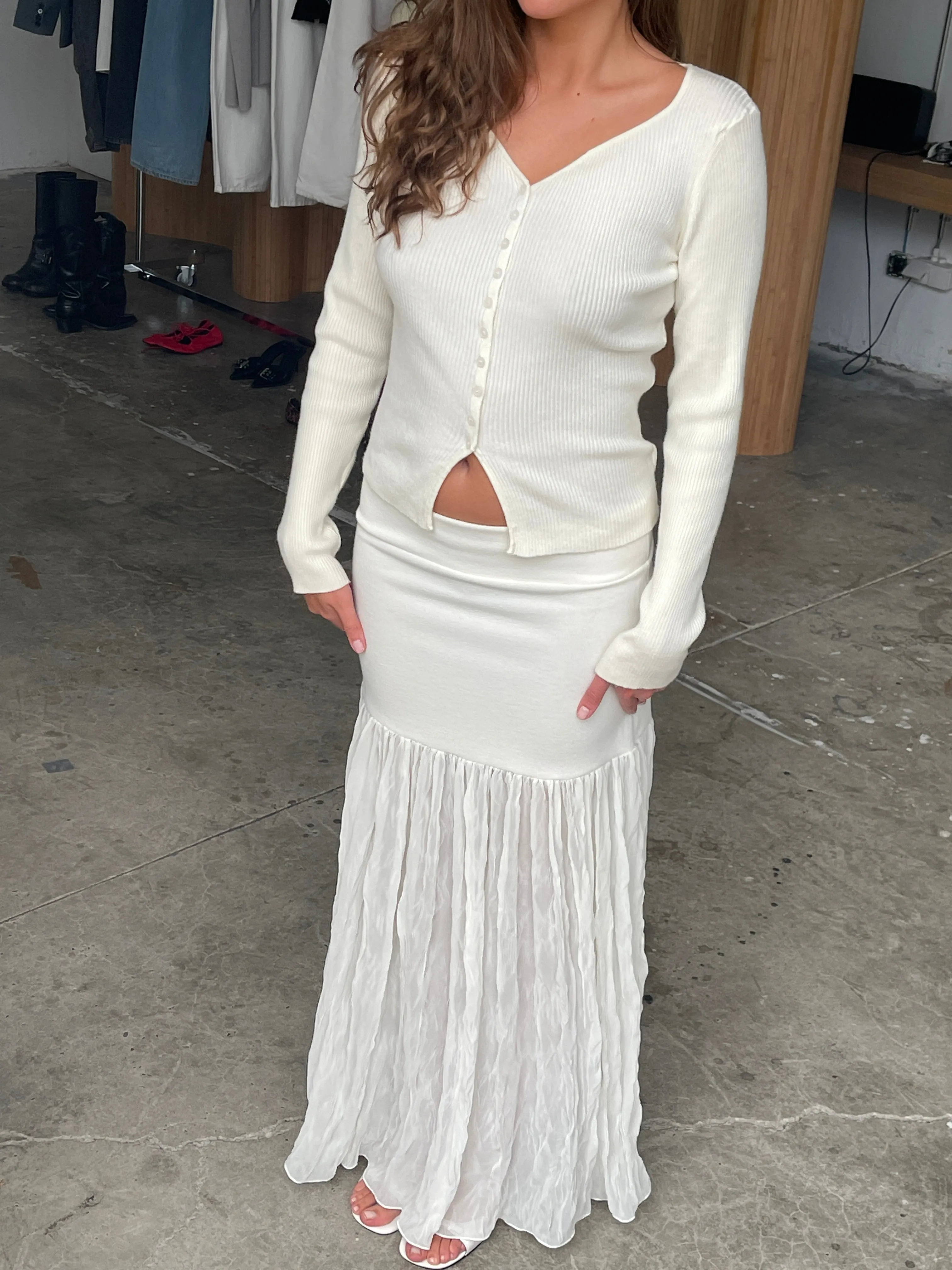 Long Crinkled Skirt Ivory