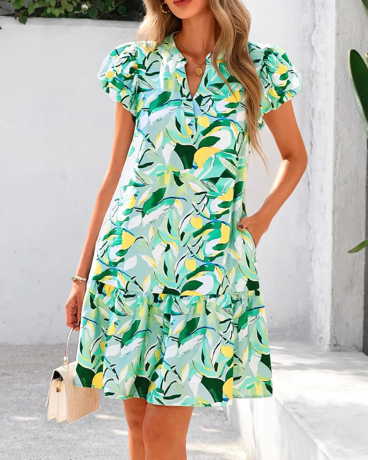 Melliflo Womens Summer Casual Mini Dresses V Neck Tiered Floral Print Boho Mini Babydoll Dress 2025 Beach Vacation Sundress