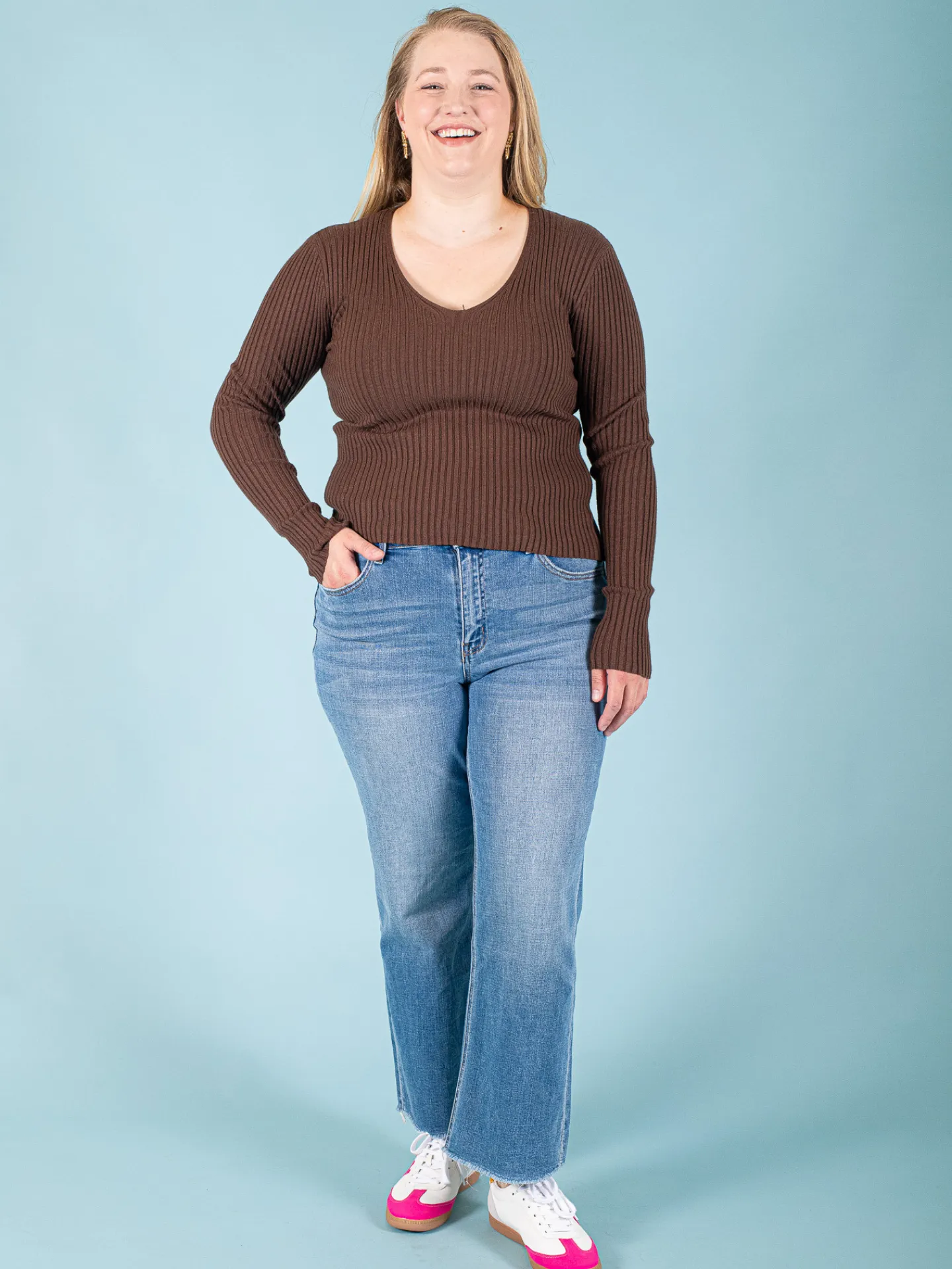V Neck Fitted Light Sweater